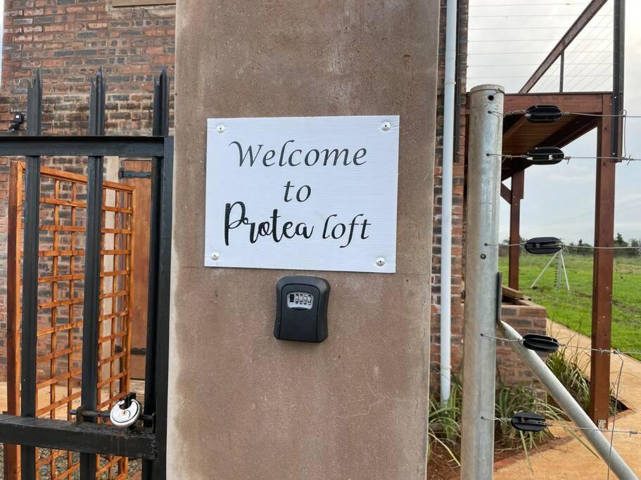 Protea Loft - Romantic Stay - No Load Shedding Hilton Buitenkant foto